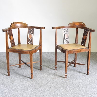 Lot 325 - A pair of Edwardian corner chairs