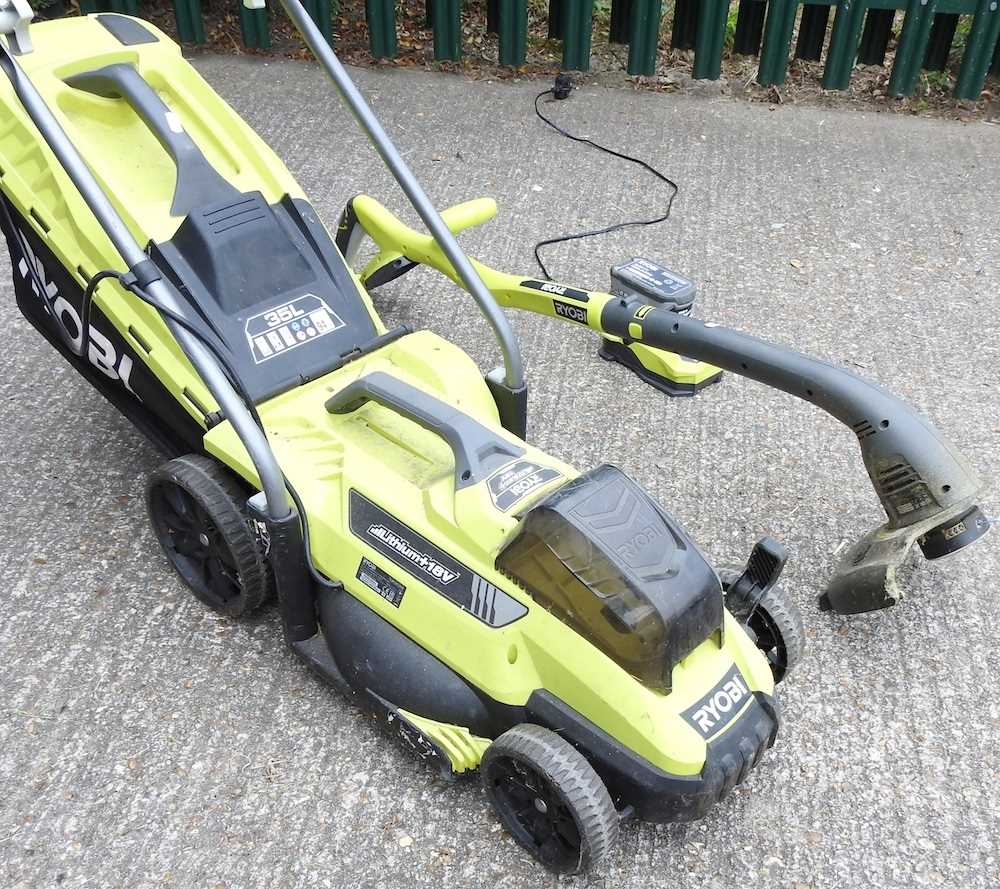 Lot 462 A Ryobi electric lawn mower