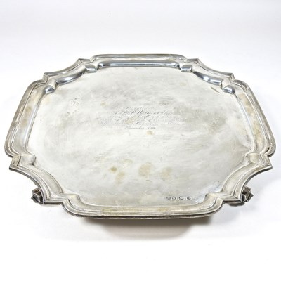 Lot 52 - An early 20th century silver salver