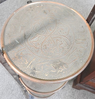 Lot 350 - A reproduction chest, cakestand and table