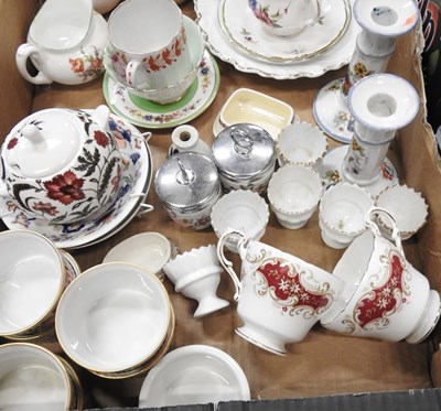 Lot 216 - A collection of china