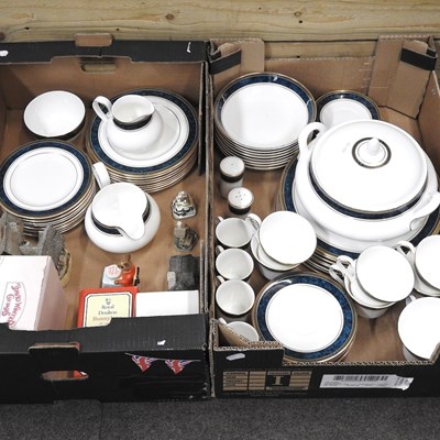 Lot 274 - A Royal Doulton Biltmore pattern part service