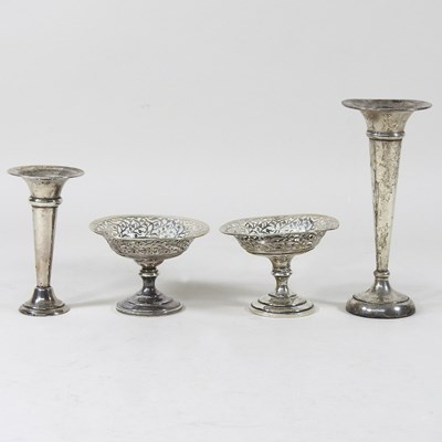 Lot 190 - A pair of silver bonbon dishes and vases