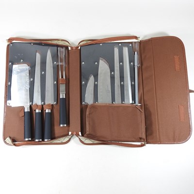 Lot 401 - A chef's knife set