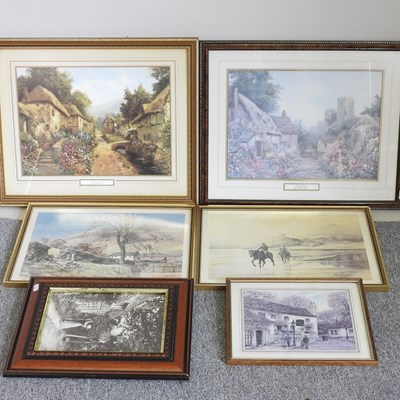 Lot 117 - A collection of pictures and prints