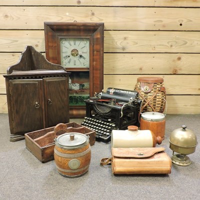 Lot 183 - A typewriter and other items