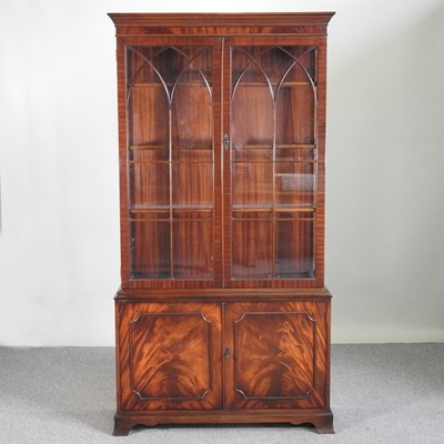 Lot 723 - A mahogany display cabinet