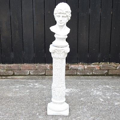Lot 444 - A garden statue