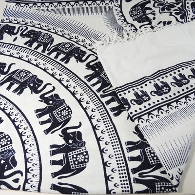 Lot 239 - An Indian throw