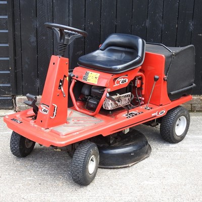 Lot 1 - A Lawn Flite 404 ride-on lawn mower