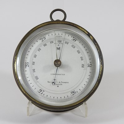 Lot 178 - A pocket barometer