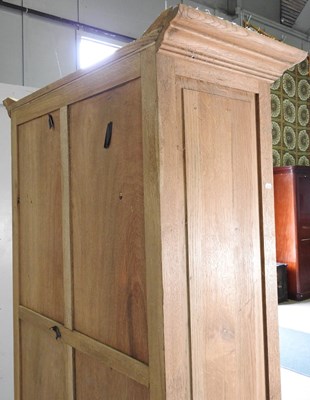 Lot 655 - An oak cabinet