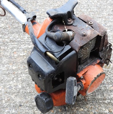 Lot 521 - A MacAllister garden scarifier