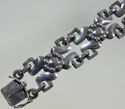 Lot 124 - A Georg Jensen silver bracelet