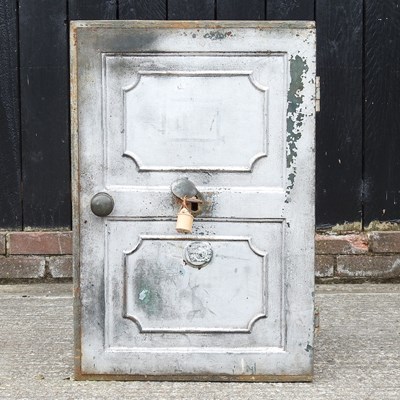 Lot 849 - A cast iron safe