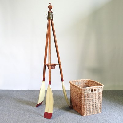 Lot 797 - A coat stand and basket