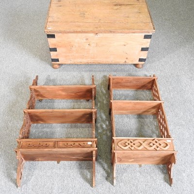 Lot 869 - A pine box and two wall shelves