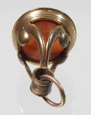 Lot 140 - A 19th century carved carnelian intaglio seal