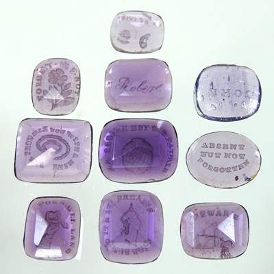 Lot 35 - A collection of ten intaglio seals