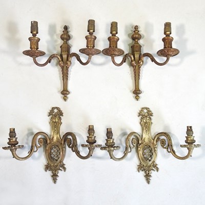 Lot 762 - Two pairs of wall lights