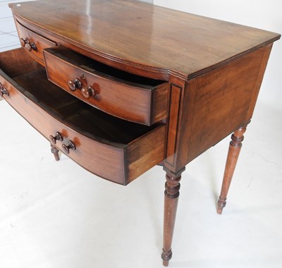 Lot 103 - A Regency mahogany side table
