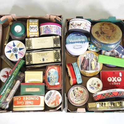 Lot 829 - A collection of vintage tins