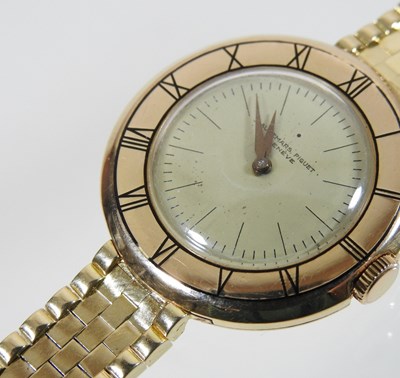 Lot 27 - An Audemars Piguet 18 carat gold cased vintage ladies wristwatch