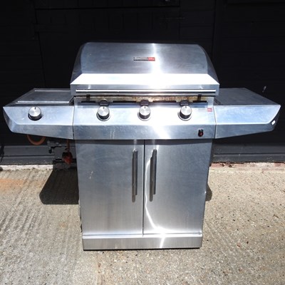 Lot 892 - A stainless steel gas barbeque