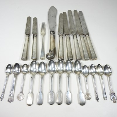 Lot 176 - A collection of silver cutlery