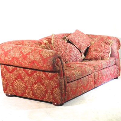 Lot 653 - A Corinth sofa