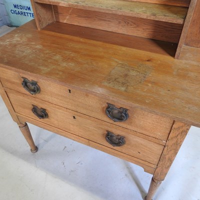 Lot 484 - An Edwardian oak chest