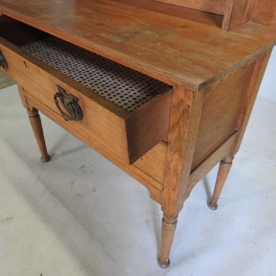 Lot 484 - An Edwardian oak chest