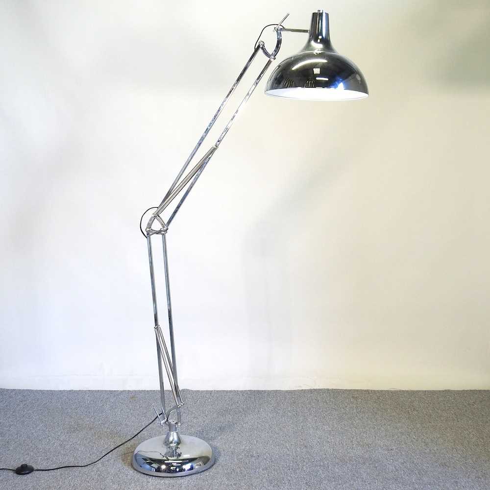 Lot 268 - A large chrome floor lamp