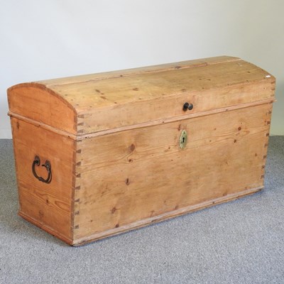 Lot 594 - A Victorian dome top chest