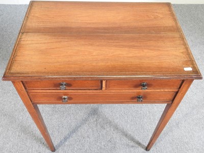 Lot 454 - An Edwardian side table