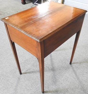 Lot 454 - An Edwardian side table