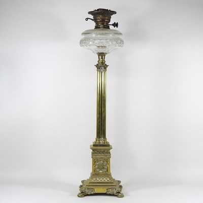Lot 69 - A 19th century brass oil lamp