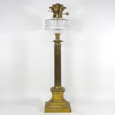 Lot 268 - A 19th century brass oil lamp