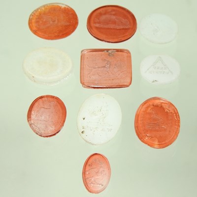 Lot 253 - A collection of ten 19th century intaglio seals