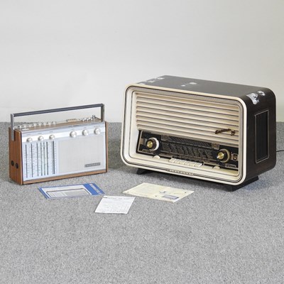 Lot 572 - A Blaupunkt vintage radio