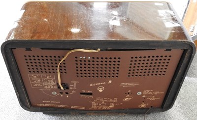 Lot 572 - A Blaupunkt vintage radio