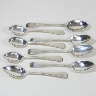 Lot 190 - A collection of eight silver Old English teaspoons