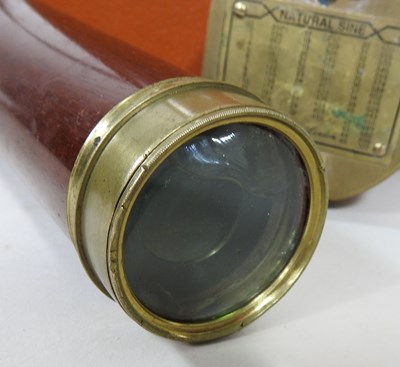 Lot 688 - A World War II compass