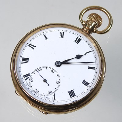 Lot 202 - A 9 carat gold cased pocket watch