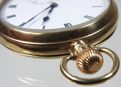 Lot 202 - A 9 carat gold cased pocket watch