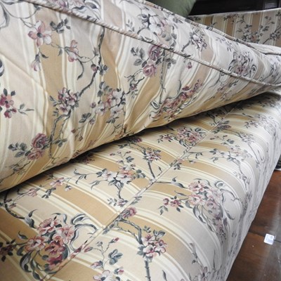 Lot 358 - An Edwardian sofa