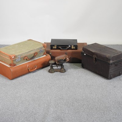 Lot 638 - A collection of vintage cases