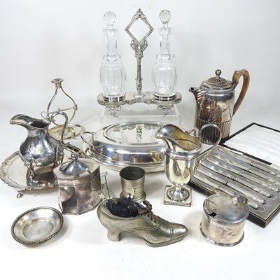 Lot 111 - A collection of silver plate