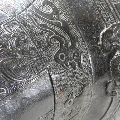 Lot 138 - A large 19th century Chinese bronze vase