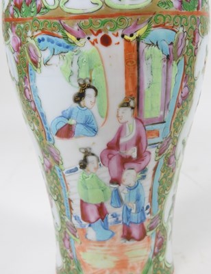 Lot 3 - A 19th century Chinese vase